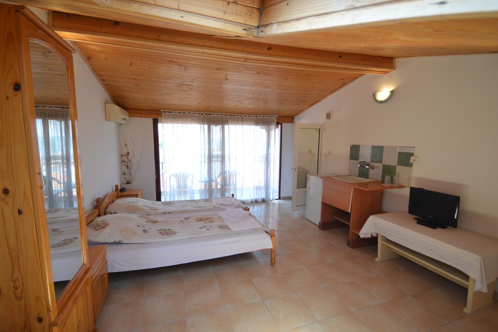 Guest House Olimpia سوزوبول المظهر الخارجي الصورة
